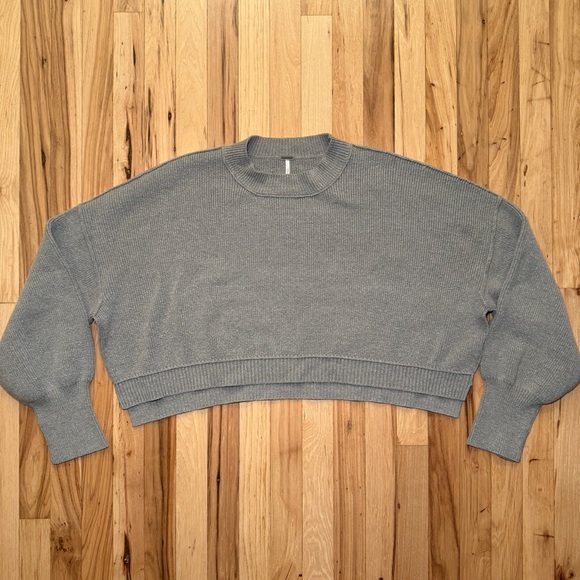 Free People Easy Street Crop Pullover - Picture 2 of 9